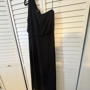 Adrianna Papell Black One-Shoulder Dress — formal long dress with inside lining